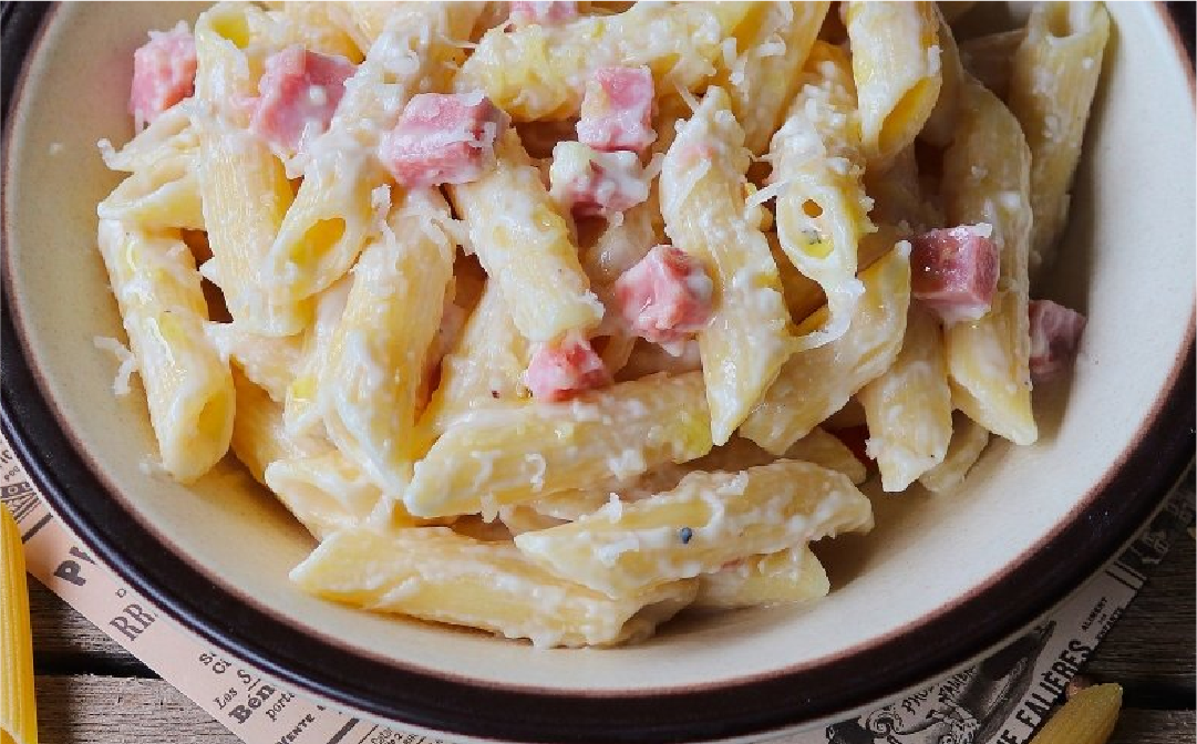 Pasta con jamón